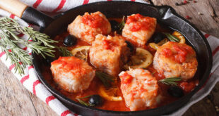 Tuna fish recipe with tomato sauce