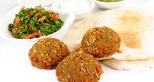 Falafel recipe with sesame seeds in the oven