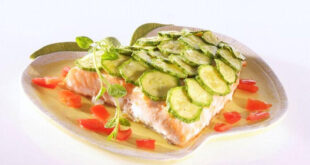Salmon fillet with pumpkin coating in the oven