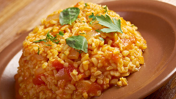 Domatesli bulgur pilavı tarifi