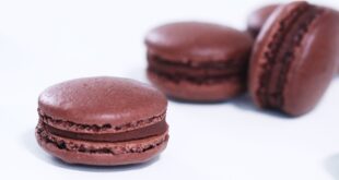 French-Chocolate-Macarons-Recipe